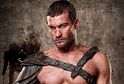Herec Andy Whitfield jako Spartakus.