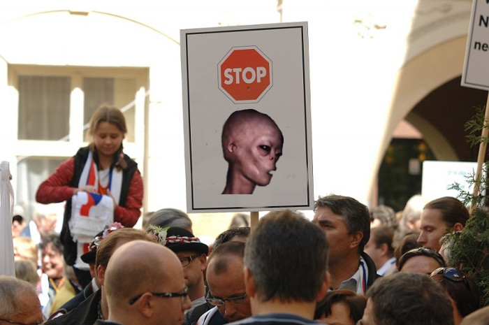 Ufo nen� v�t�no