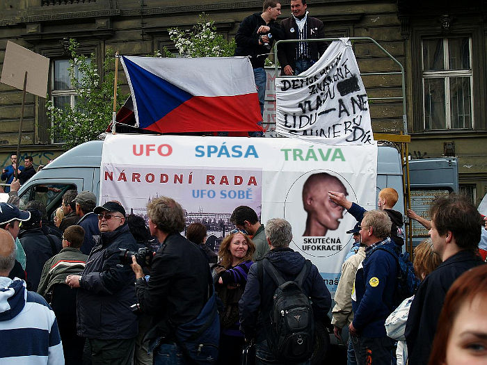 Fanou�ci UFO Praha